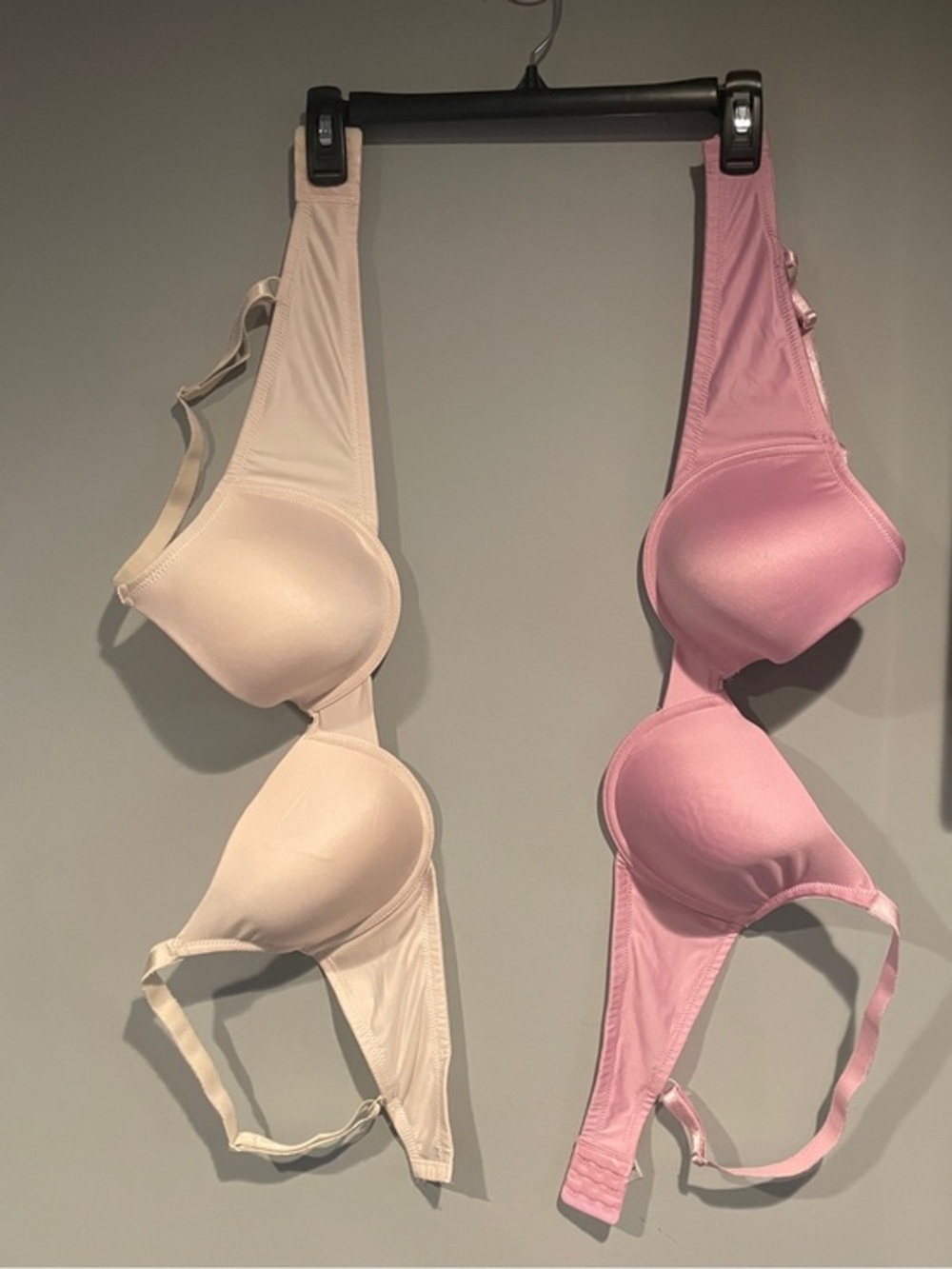 Ellen Tracy Everyday T-Shirt Bras Size 38C Underwire Adjustable Straps - 2-Pack